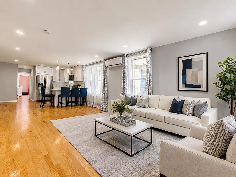 BEAUTIFUL 2 BEDROOM APARTMENT
