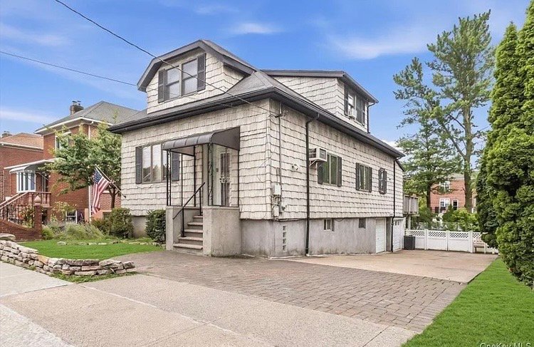 STUNNING 5 BEDROOM IN BRONX