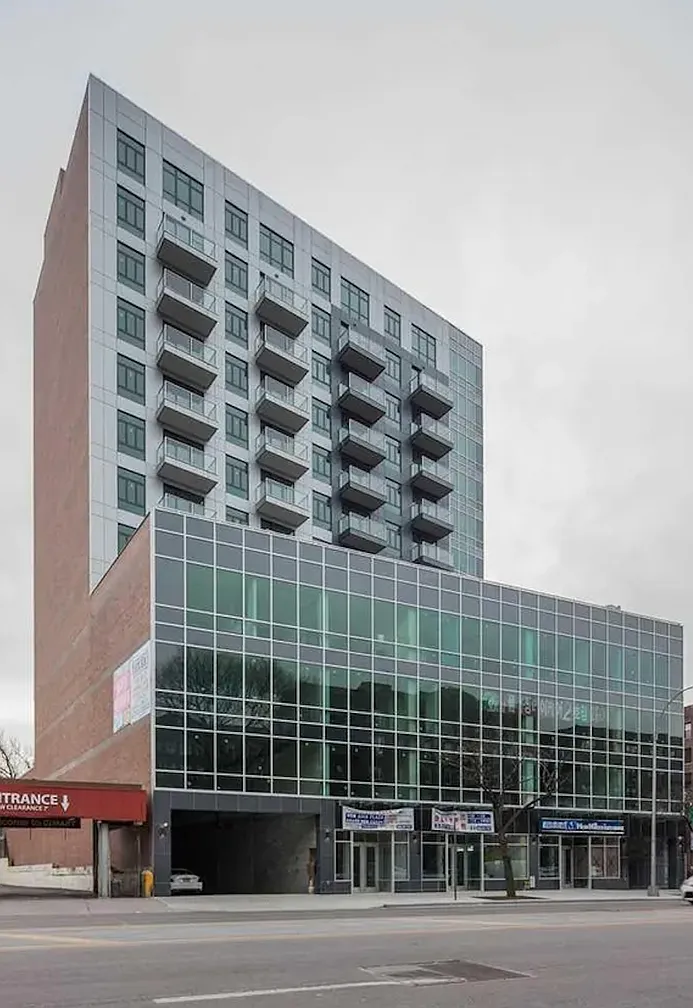 BEAUTIFUL 2 BEDROOM APARTMENT