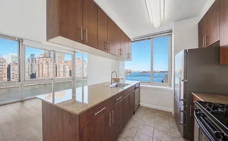 Luxurious 3 Bedroom Apartment