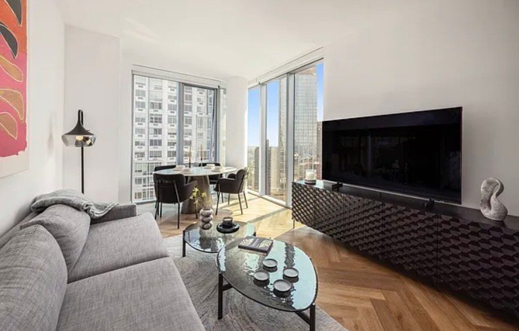 Luxurious 2 Bedroom Apartment