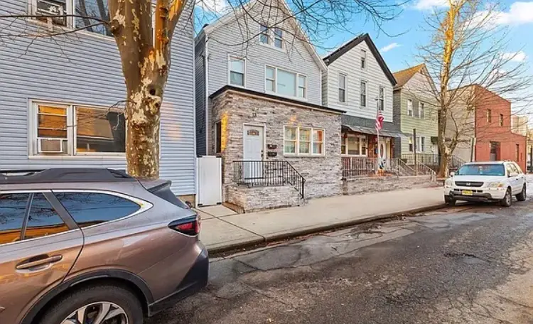 Luxurious 5 bedroom duplex