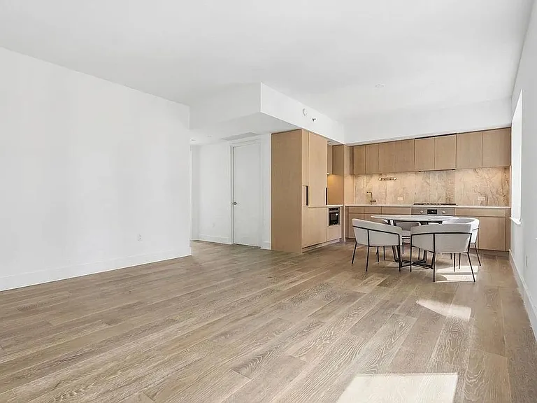 Luxurious 1 bedroom condo