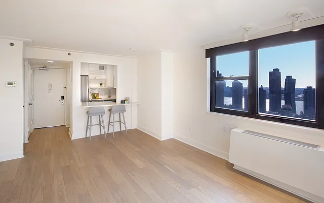 Luxurious studio apartment