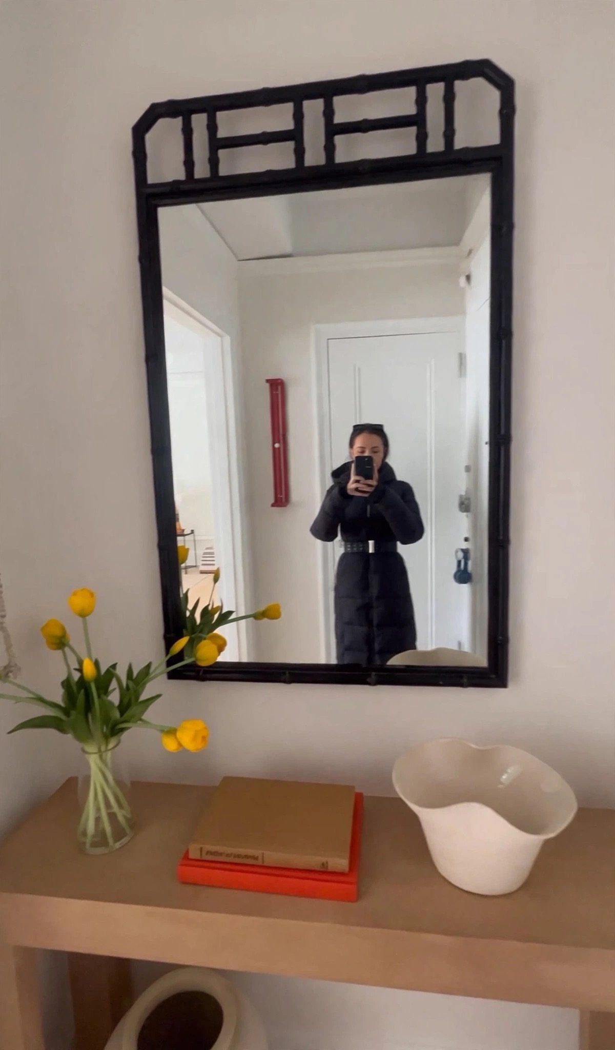 LUXURIOUS 1 BEDROOM APARTMENT